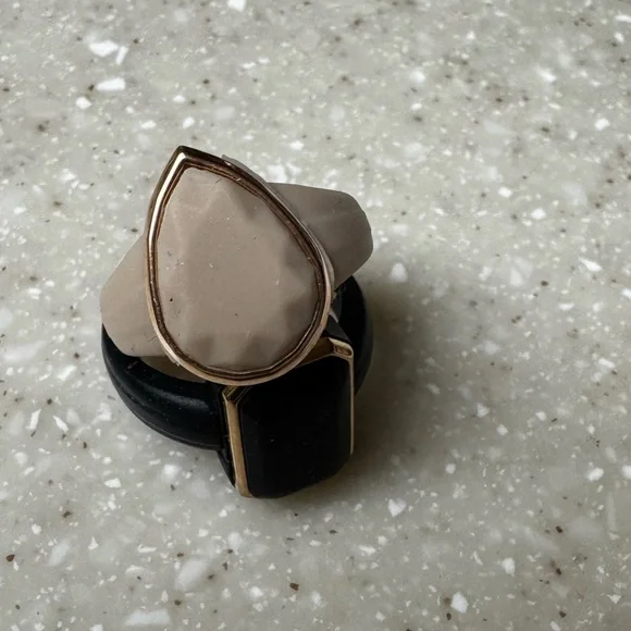 Rinfit Silicone Wedding Rings two styles size 8 - Picture 8 of 11